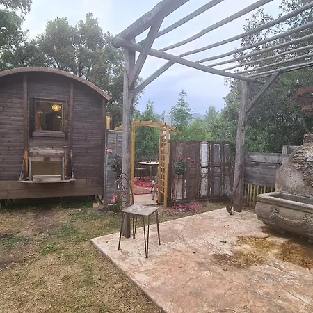 Orman Evi La Roulotte Au Coeur Du Maquis *