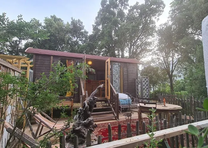 La Roulotte Au Coeur Du Maquis Orman Evi Carbuccia